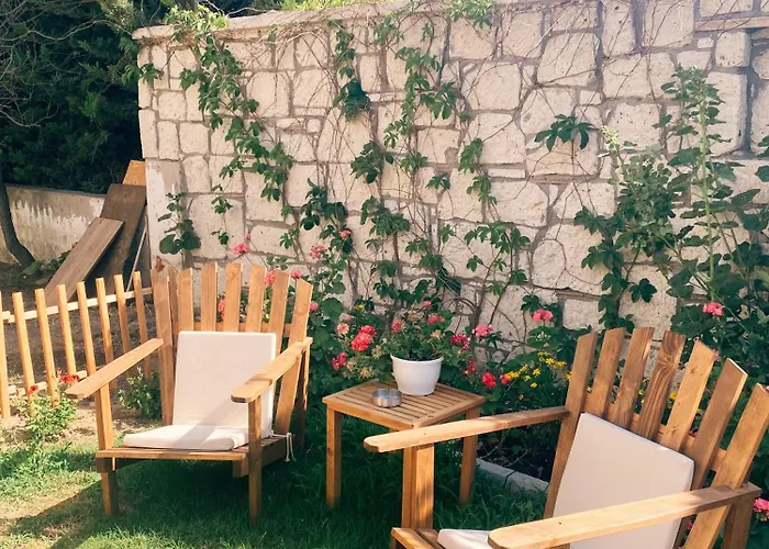 Bed & Breakfast Limon Çeşme